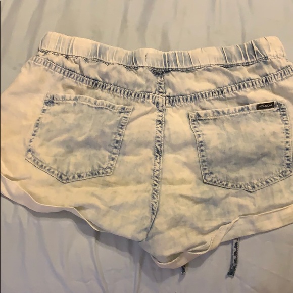 Volcom denim shorts - Picture 3 of 3
